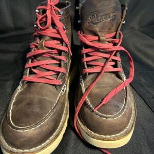 Danner Bull Run Moc Toe Boot. W. Size 7